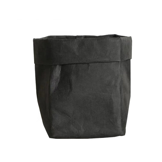 Dekorativer Keramik Blumentopf in Papierbeutel Optik